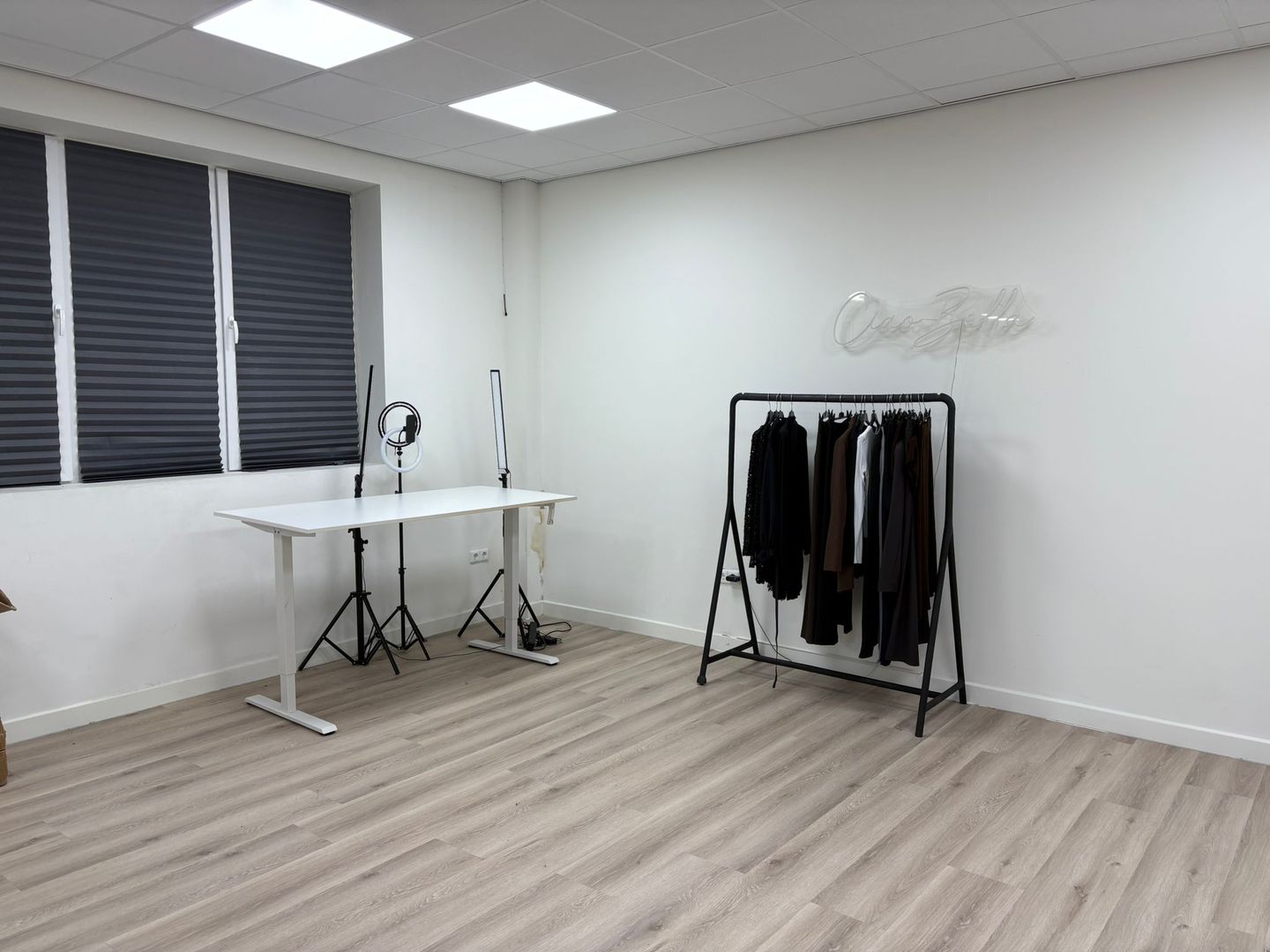 View photo 5 of Gronausestraat 1080