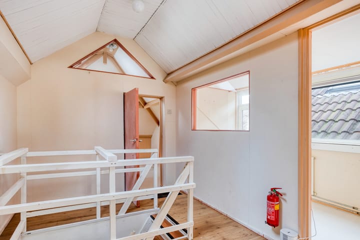 Photo 13 of Concordiastraat 21