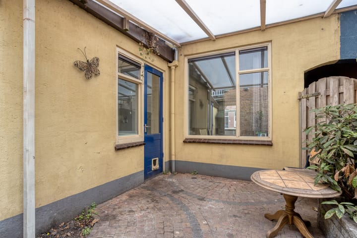 Photo 28 of Concordiastraat 21