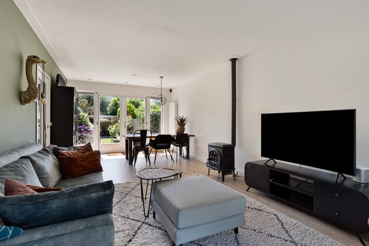 Foto 2 van Van Kretschmar van Veenlaan 61