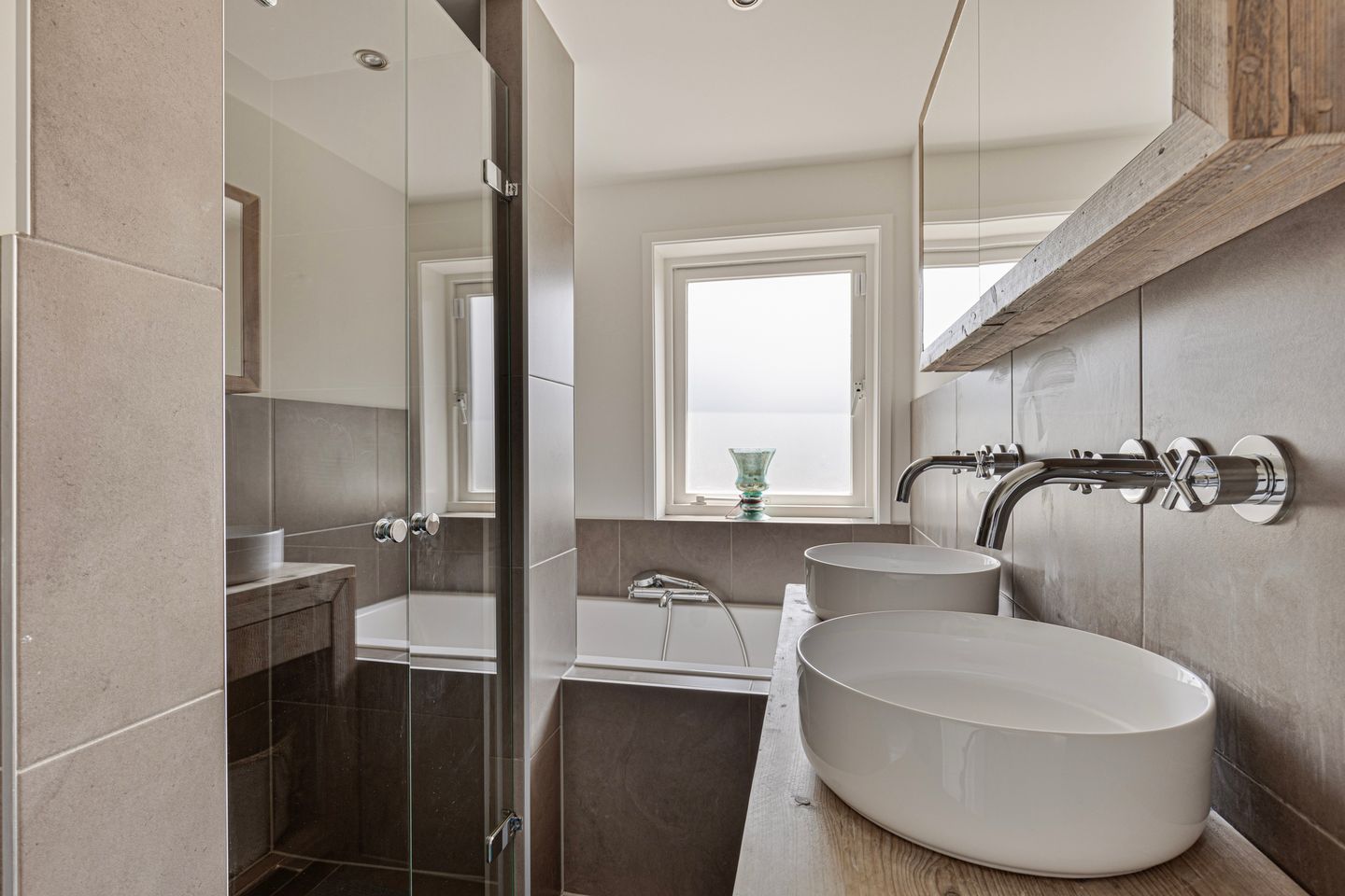 Foto 14 van Van Kretschmar van Veenlaan 61