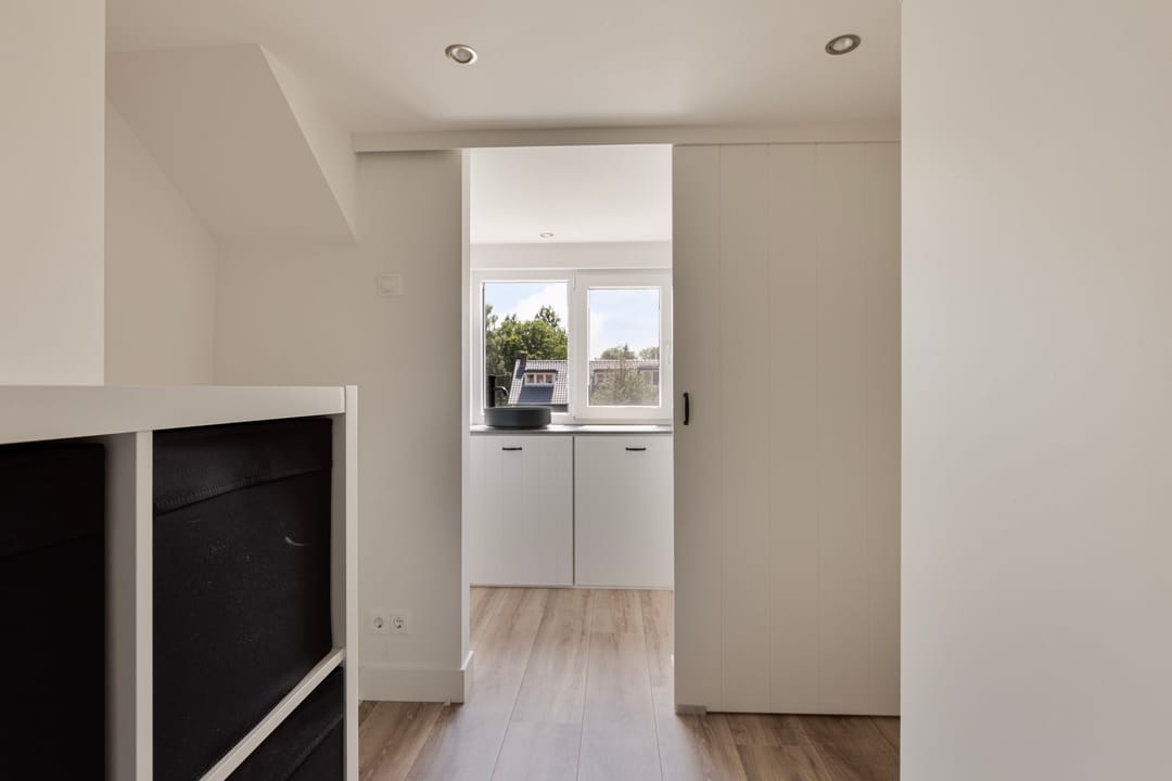 Foto 16 van Van Kretschmar van Veenlaan 61