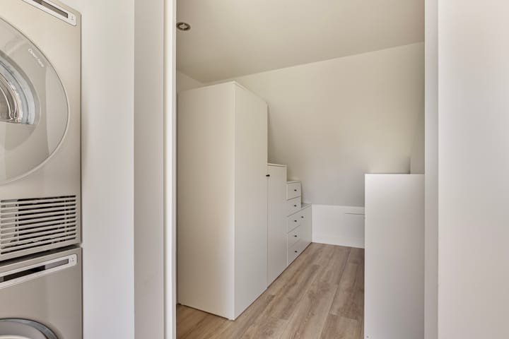 Foto 18 van Van Kretschmar van Veenlaan 61