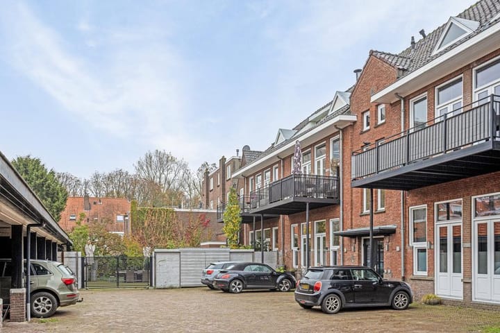 Foto 25 van Jan Schöfferlaan 14