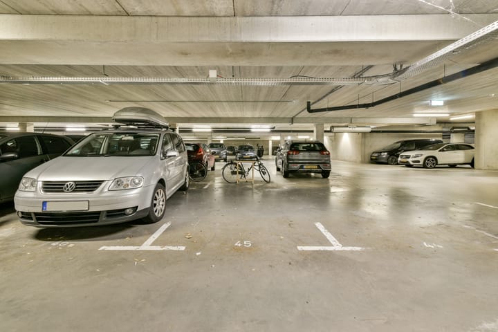 Foto 28 van Saskia van Uijlenburgkade 21