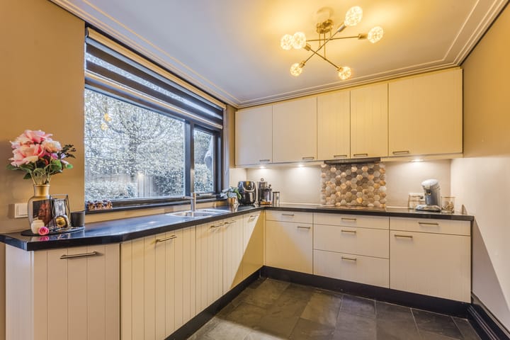 Foto 14 van Hertog Karellaan 26