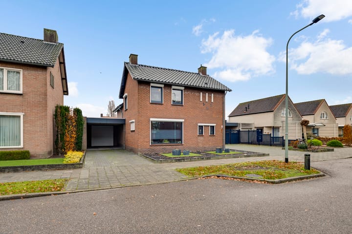 Photo 44 of Staat 21