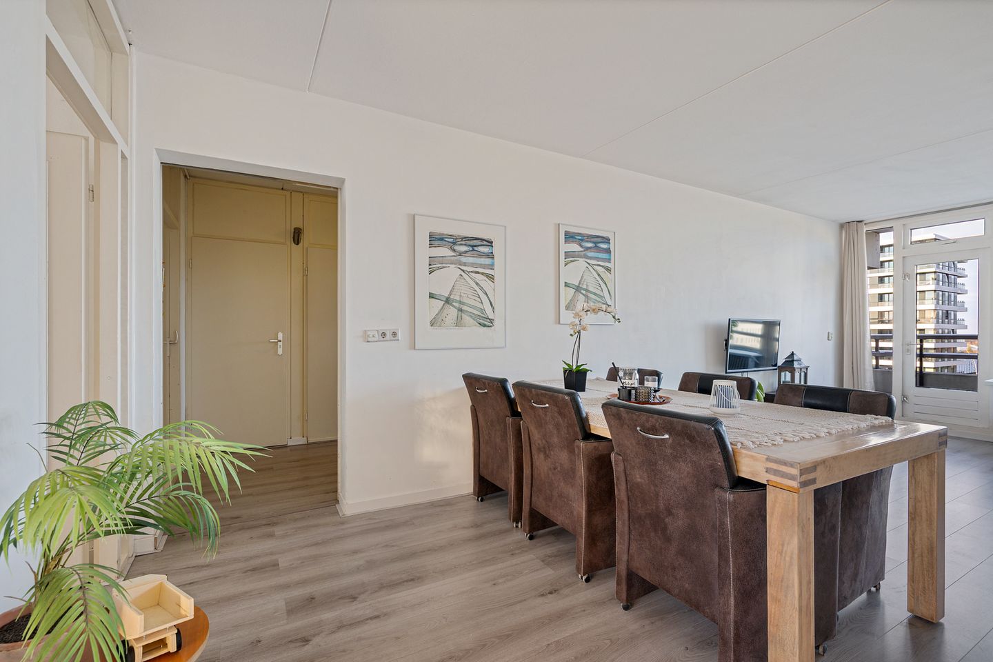 Photo 14 of Notaris Oostingstraat 97