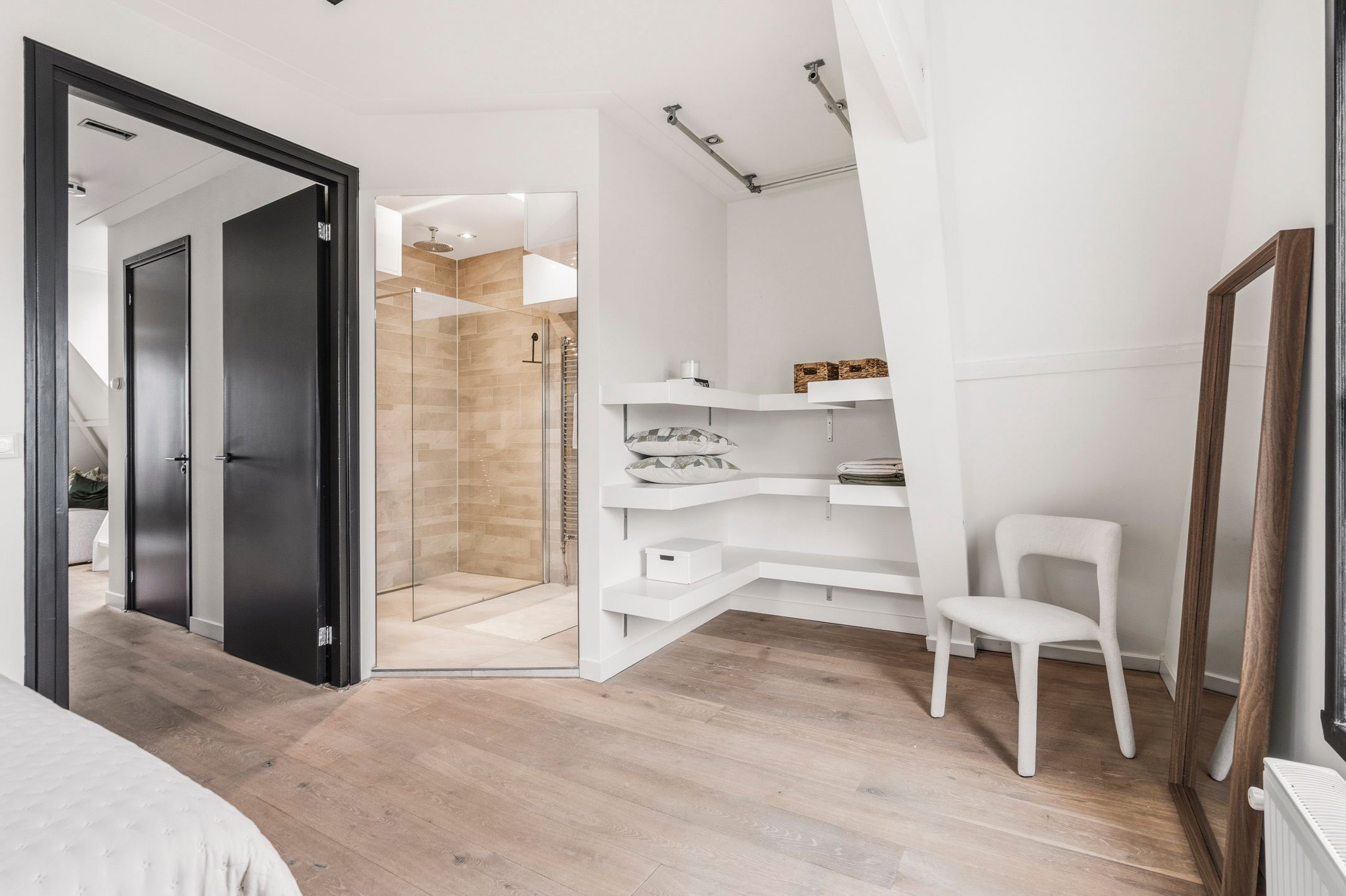 Foto 12 van Albert Cuypstraat 94-4