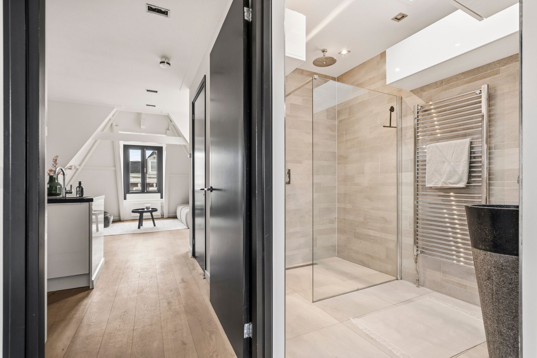 Foto 15 van Albert Cuypstraat 94-4