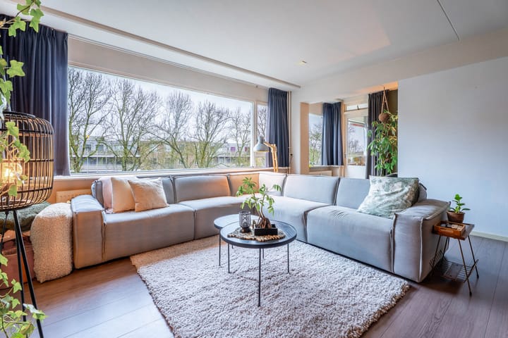 Foto 2 van Adriaan van Bergenstraat 274