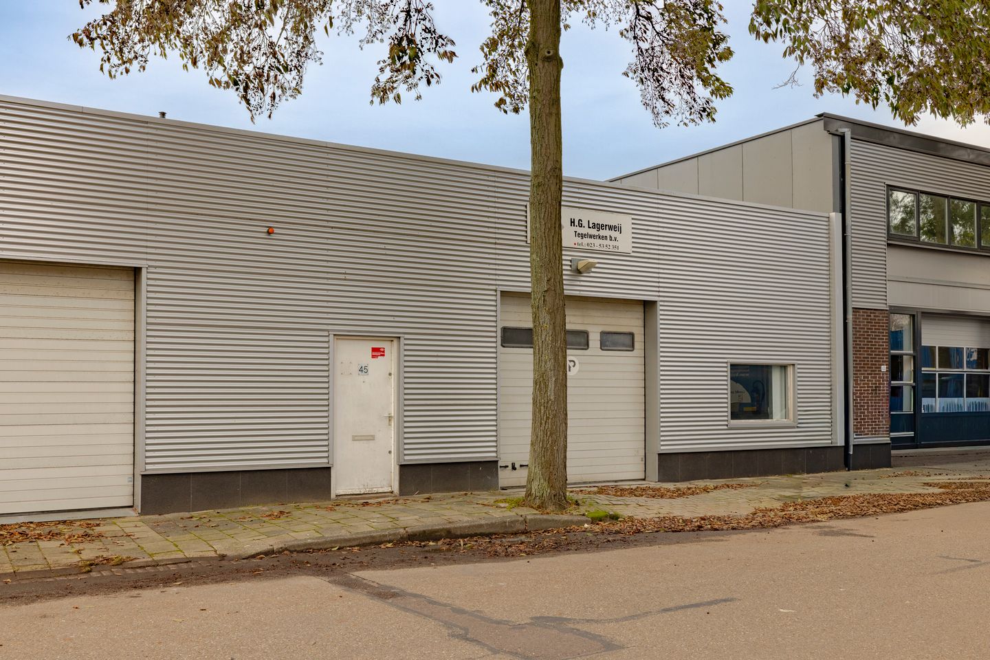 Bekijk foto 1 van Izaäk Enschedéweg 45