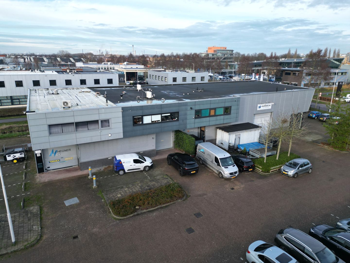 Bekijk foto 3 van Fermiweg 12