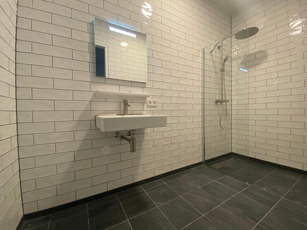 Foto 9 van Abraham Tuschinskistraat 37