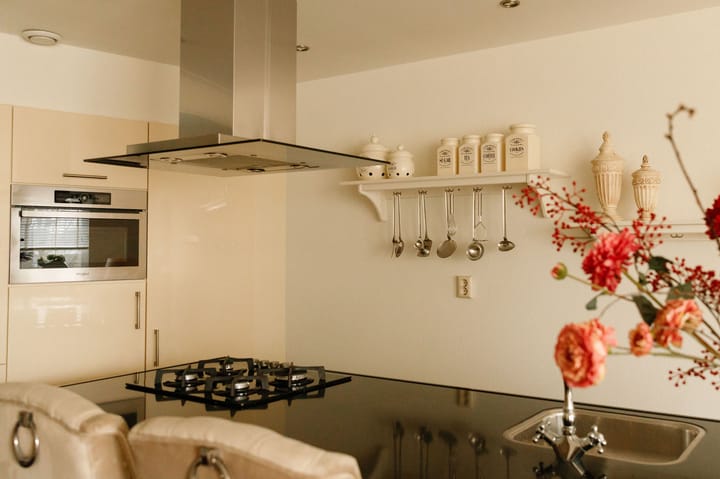 Foto 4 van Lessestraat 276