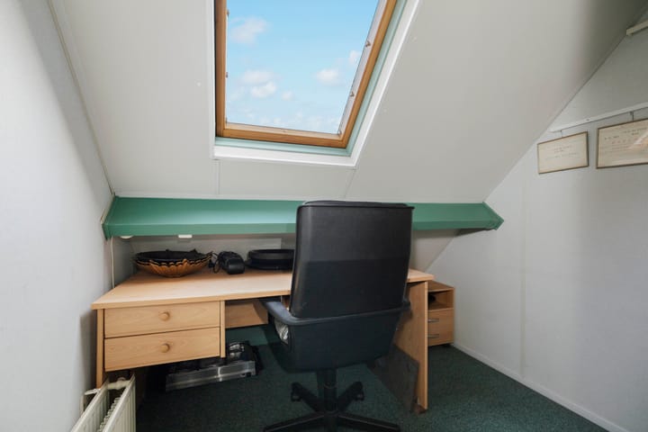 Photo 21 of Strausserf 5