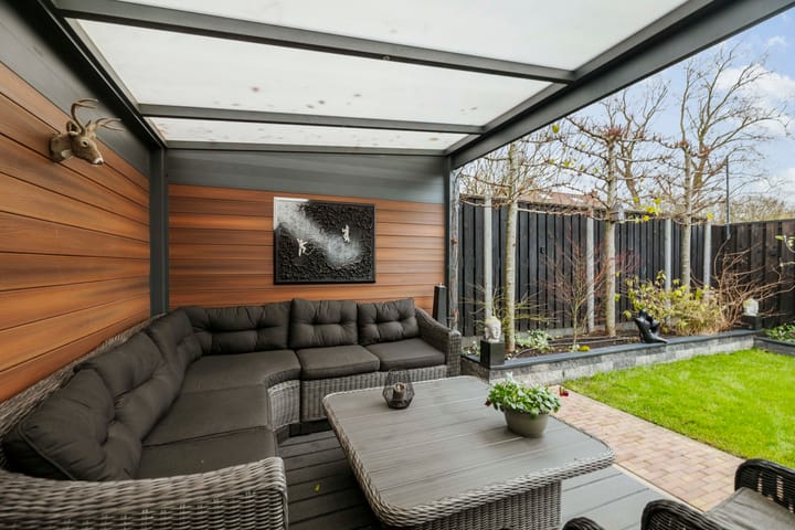 Photo 29 of Strausserf 5