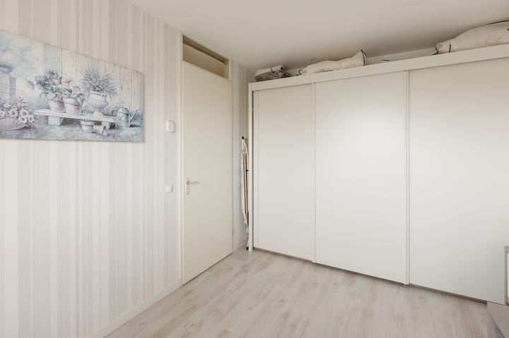 Foto 33 van Lessestraat 276