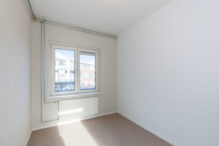 Foto 18 van Broekweg 162-C