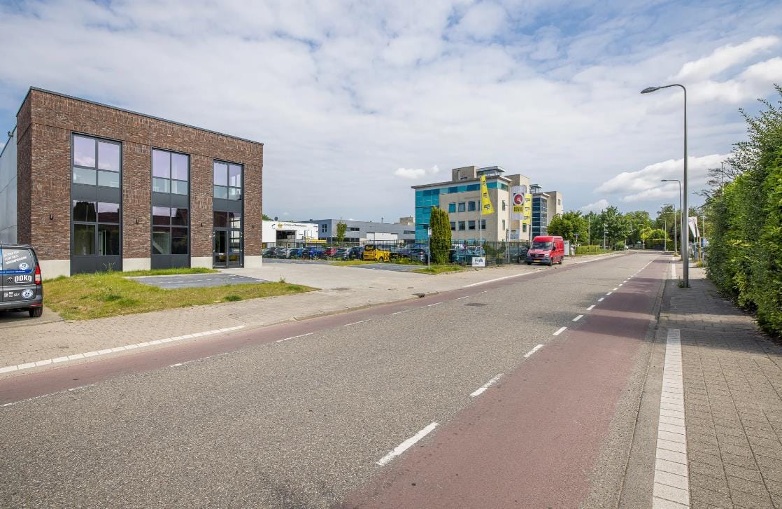 View photo 2 of Strijkviertel 9