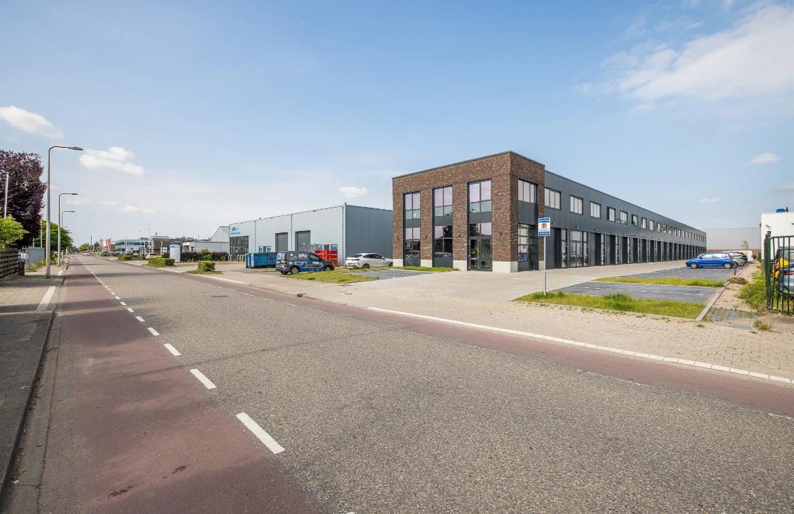 View photo 3 of Strijkviertel 9