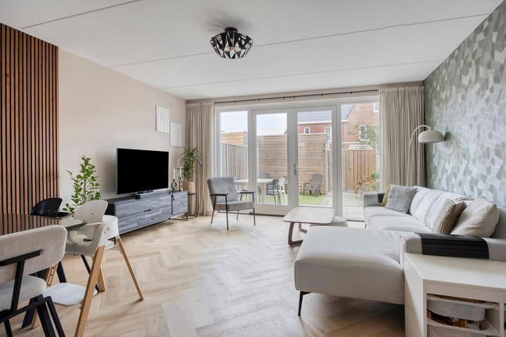 Foto 2 van Elle Molstraat 34