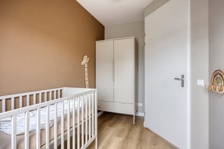 Foto 29 van Elle Molstraat 34