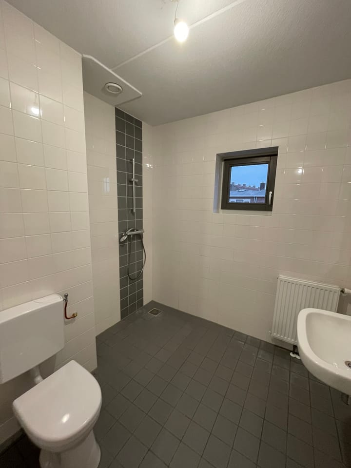 Photo 11 of Burgemeester Vening Meineszlaan 232