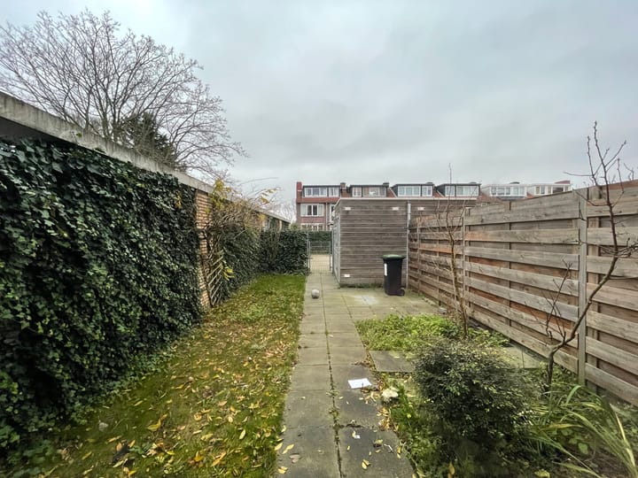 Photo 7 of Burgemeester Vening Meineszlaan 232