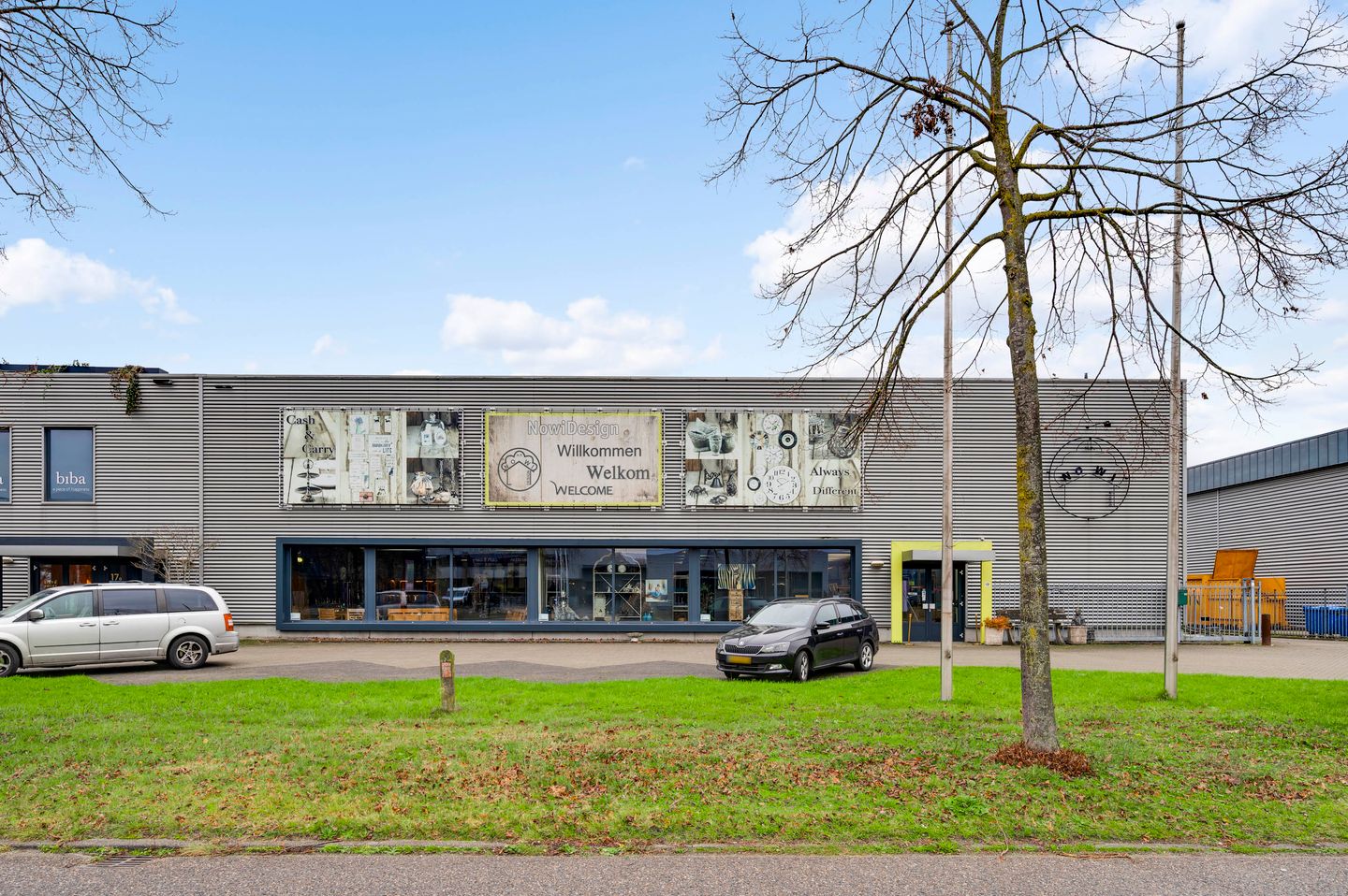 View photo 2 of Floralaan 19