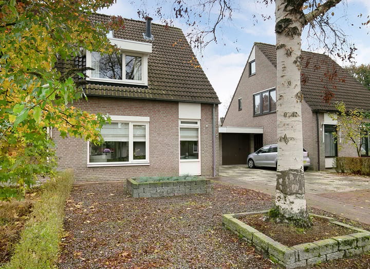 Foto 1 van Dianestraat 7