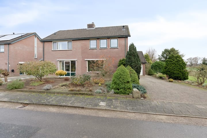 Photo 2 of Wittehemelweg 21