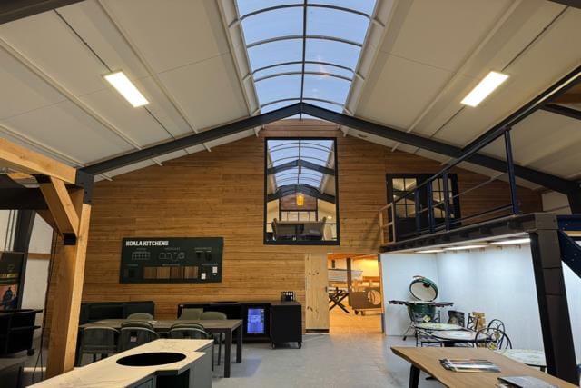 Bekijk foto 5 van Hallenweg 11-A