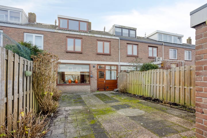 Foto 28 van Hellasstraat 17