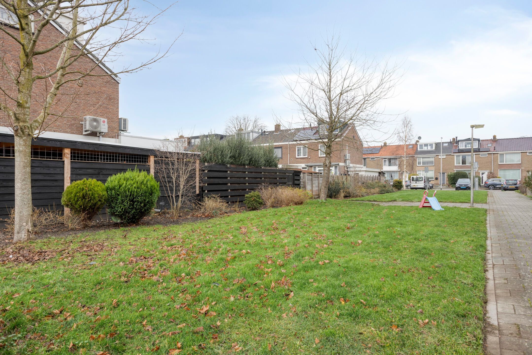 Foto 30 van Hellasstraat 17