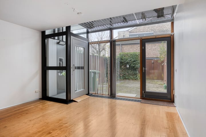 Foto 10 van Herdenkingsplein 44