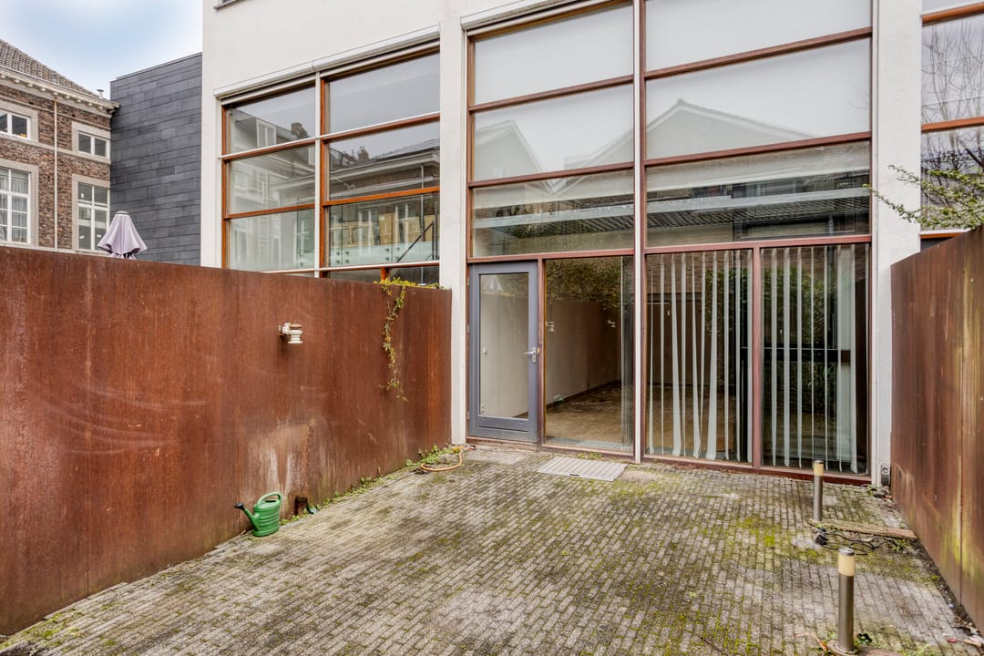 Foto 11 van Herdenkingsplein 44