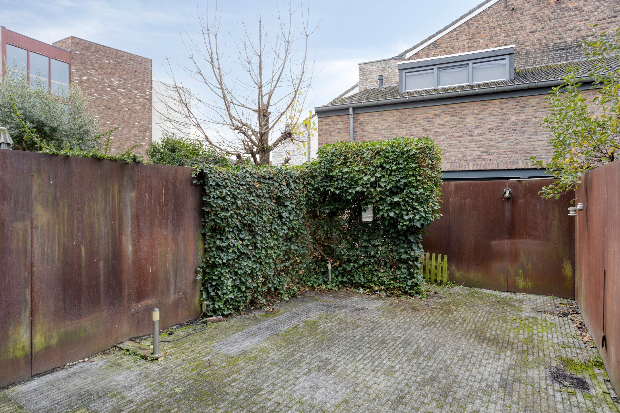 Foto 12 van Herdenkingsplein 44