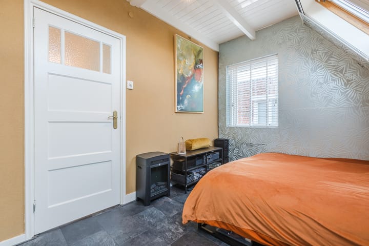 Photo 31 of Limmerschouw 25