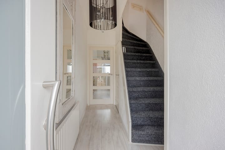 Photo 2 of Röntgenstraat 46