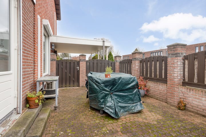 Photo 23 of Röntgenstraat 46