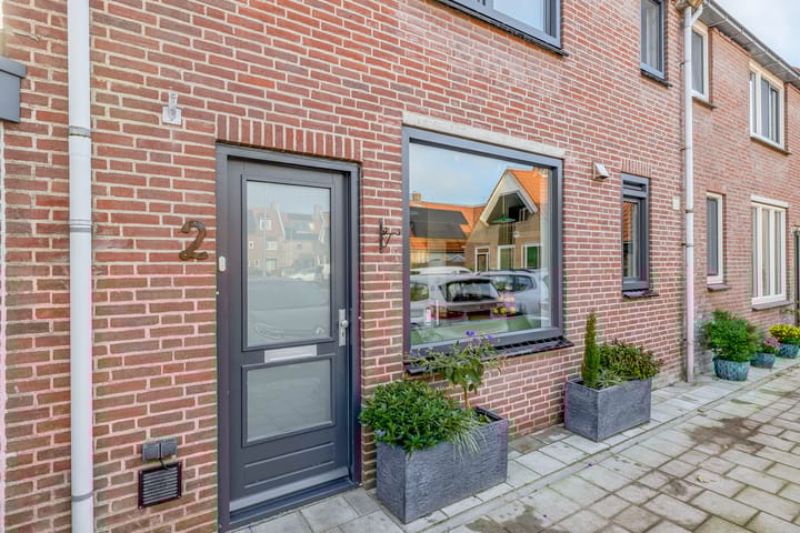 Foto 8 van Hoekerkade 2