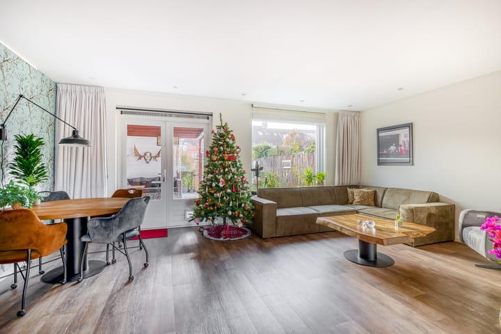 Foto 11 van Hoekerkade 2