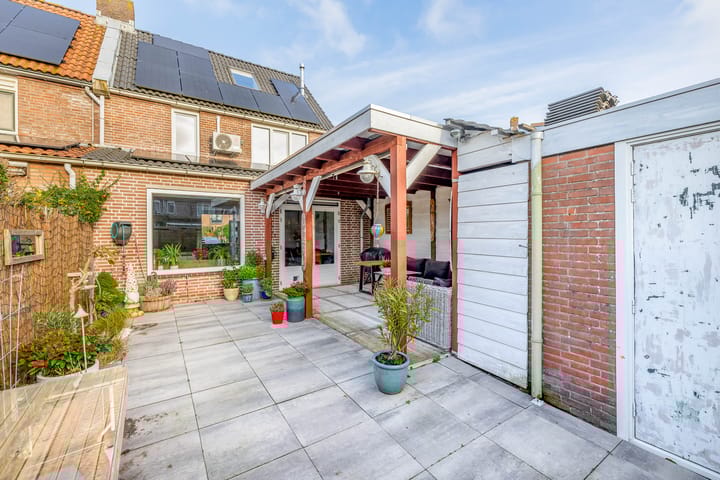 Foto 23 van Hoekerkade 2