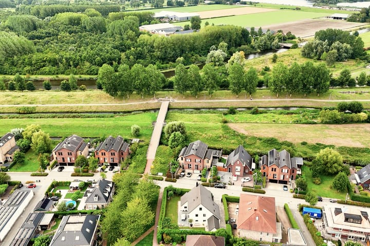 Photo 68 of Waterlinie 36