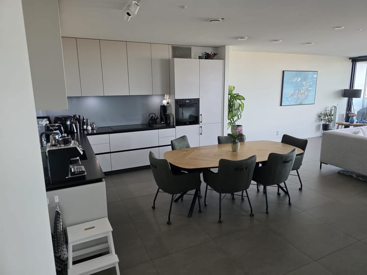 Photo 14 of Anna van Buerenplein 214