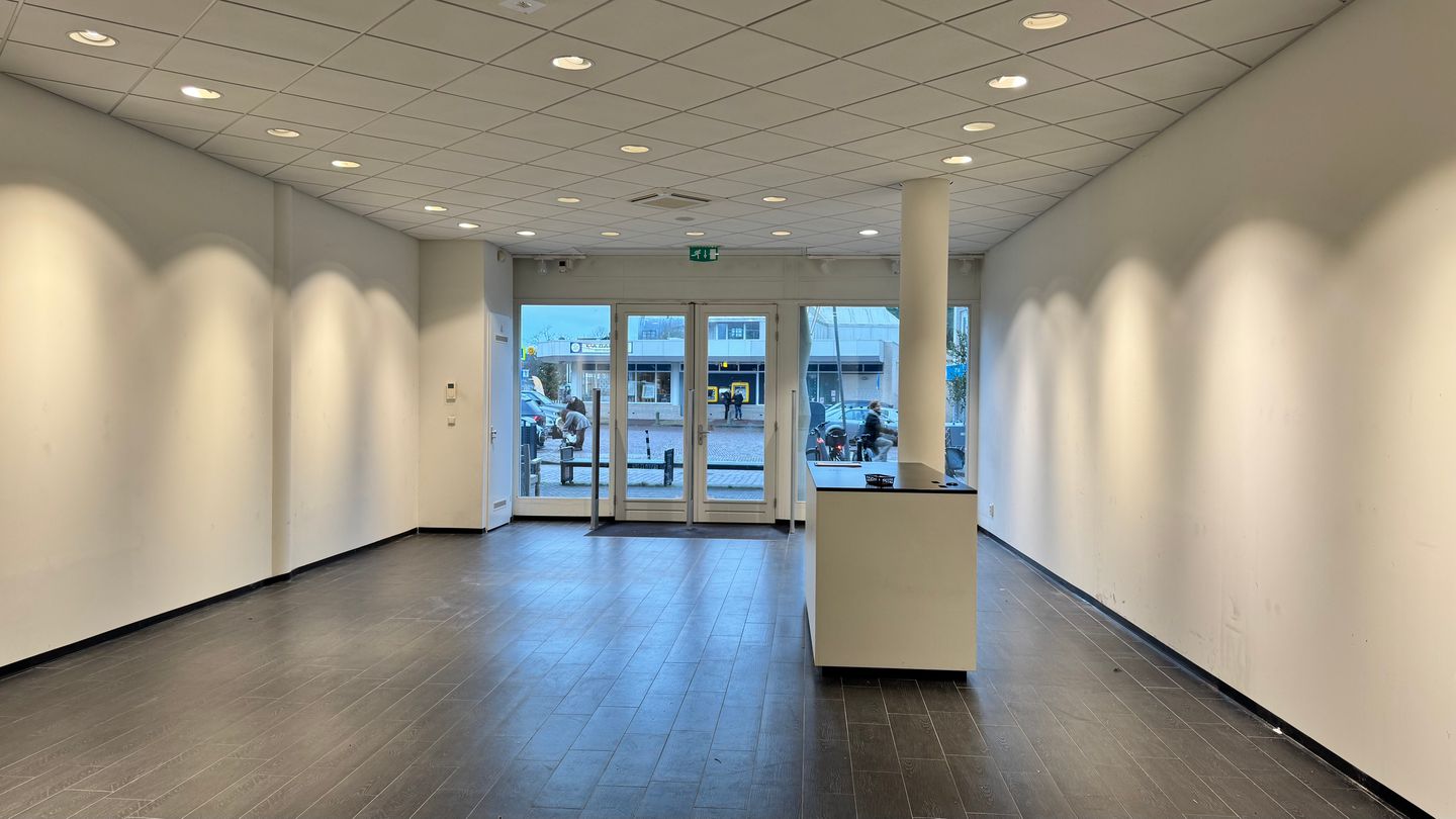 Bekijk foto 4 van Plein 73