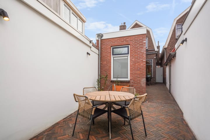 Foto 28 van Dijkstraat 33