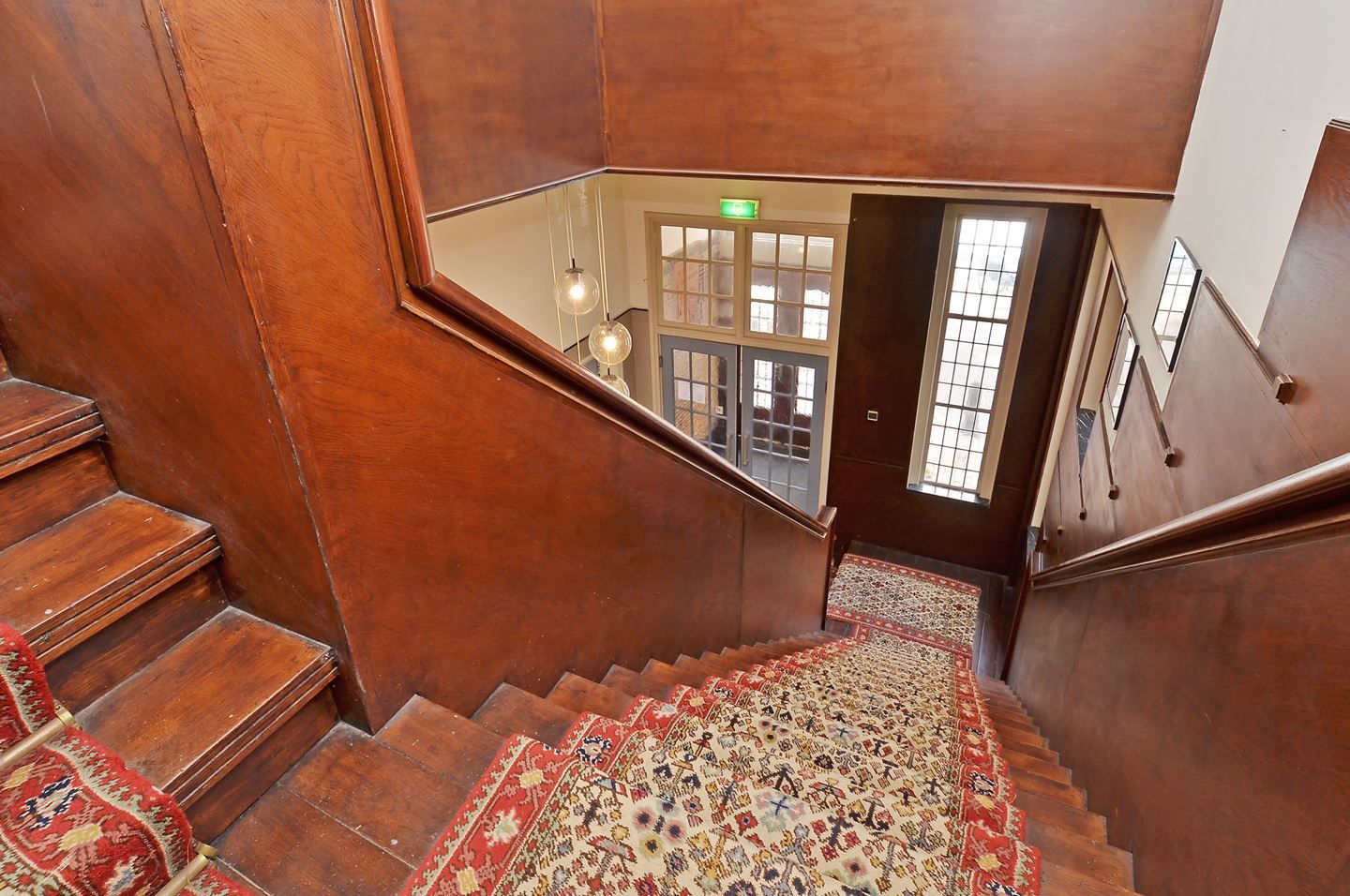 View photo 2 of Hoofdstraat 1-3