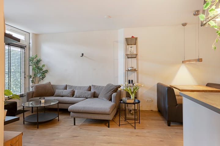 Photo 2 of Smedenstraat 72